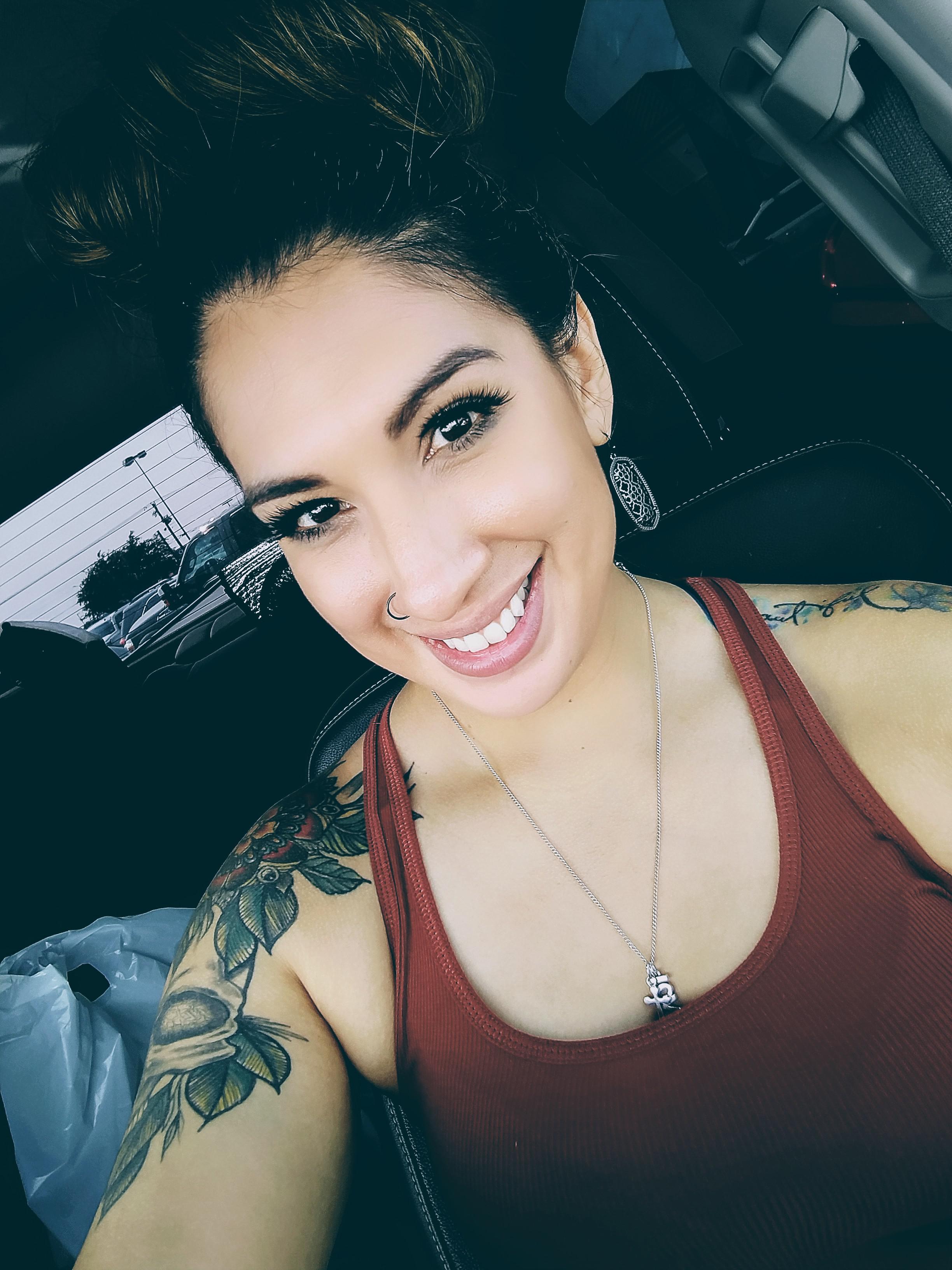 files/review_latina_women_image_4.jpg